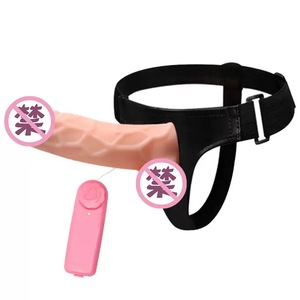 Großhandel Ferngesteuerte Unterwäsche Tragbares Frauen-Lesben-Sexspielzeug <span class=keywords><strong>Strapon</strong></span> TPE-<span class=keywords><strong>Dildo</strong></span> für Paare Großer Strap-on <span class=keywords><strong>Dildo</strong></span>-Gürtel - Product Image 1