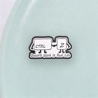 Épinglette en émail personnalisée CTRL Z, badge métallique clavier, humoristique pour le bureau, cadeau créatif pour programmeur