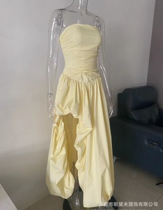 <span class=keywords><strong>Abito</strong></span> elegante da <span class=keywords><strong>donna</strong></span> alla moda Sexy senza maniche tinta unita pieghe Silm Modulare senza spalline <span class=keywords><strong>Midi</strong></span> 2025 nuovo vestito primavera estate 3338 - Product Image 6