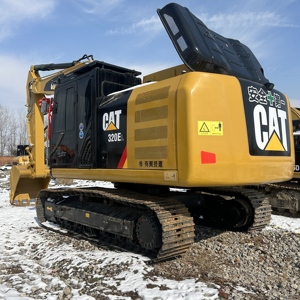 Excavatrice sur chenilles CAT 320E d'occasion |   Excavatrice hydraulique Caterpillar d'occasion de 20 tonnes pour la construction d'infrastructure - Product Image 1