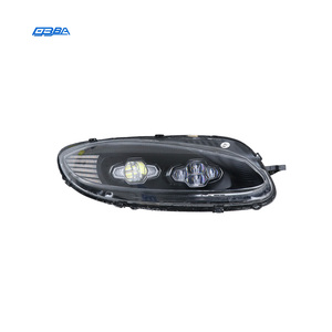Faro delantero derecho usado equivalente a OEM (incluye módulo) para Aston Martin Advantage 2022 OE KY63-13W029-AF - Product Image 4