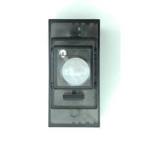 Detector IR Keystone Living Light de Bticino, 1 Módulo con Temporizador y Interruptor Crepuscular, Color Antracita - Product Image 2