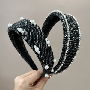 En gros 2025 Nouveau Design Femmes Fille Bandeau Cheveux Accessoire Élégant Vintage <span class=keywords><strong>Strass</strong></span> Cristal Perle Large Tissu Plat Bandeau - Product Image 5