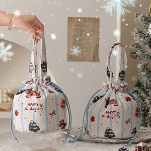 Bolsa/Caja de Frutas de Terciopelo Personalizable: Bolsa con Cordón para Frutas de Nochebuena - Product Image 1