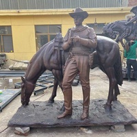 Statue de portrait en bronze grandeur nature sur mesure Cowboy à côté du cheval Sculpture en bronze