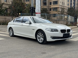 2013 2014 2015 B-M-W 520Li Elegance Automatic German Luxury Sedan Long Wheelbase Turbo Power Leather Seats <strong>Sunroof</strong> - Product Image 3