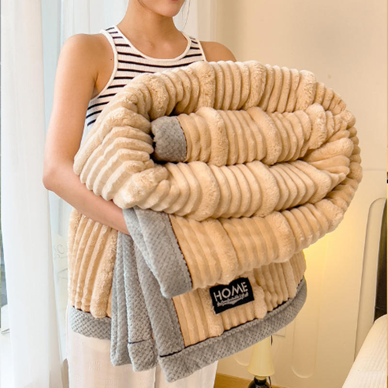 น้ำตาลอ่อน