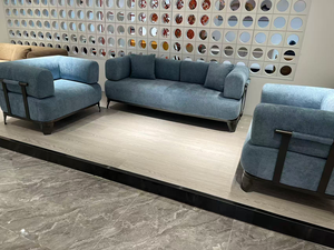 Sofá Compresible - Tapicería <span class=keywords><strong>de</strong></span> Terciopelo Afelpado con Cojines Decorativos, Comodidad Acogedora para Salas <span class=keywords><strong>de</strong></span> Estar Modernas <span class=keywords><strong>y</strong></span> Espacios Compactos - Product Image 5