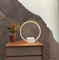 Lampe de table en métal doré avec base en marbre, éclairage de luxe pour la maison JY6149