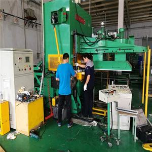 Wondery Aluminium 25Ton C Typ Lamellen stanz maschine - Product Image 5