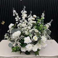 EG-S279 Vente en gros de fleurs artificielles de luxe pour allée de mariage, rangée de fleurs artificielles pour la décoration de la cérémonie de mariage