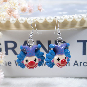 1 par de pendientes de gota para mujer, bonitos dibujos animados de payaso de circo y Animal Flatback, resina, Color caramelo, regalos para niños - Product Image 1