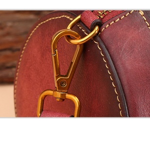 Bolso Tipo Cubo de Cuero Genuino Vintage de Alta Calidad para Mujer con Cierre de Cremallera, Dos Asas y Correa para la Cintura - Product Image 3