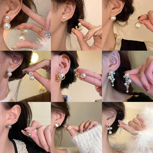 Boucles d'oreilles pendantes en perles d'Akoya haut de gamme, style rétro français, luxe léger, simples et polyvalentes pour femmes, en argent 925, vente en gros - Product Image 2