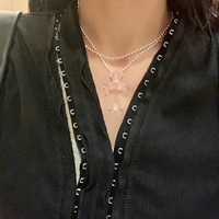 Collar Clásico con Cruz de la Serie Chrome, Chapado en Latón, Minimalista y Elegante, Cadena para Clavícula con Cruz Blanca y Negra, Moda Diaria