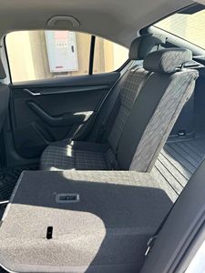 Voitures d'occasion pas chères à vendre Skoda <span class=keywords><strong>Octavia</strong></span> <span class=keywords><strong>2018</strong></span> Blanche 1.6L Manuelle Conduite à gauche Essence Berline - Product Image 2