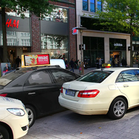 Pantalla LED para Exteriores P5 a Todo Color de Alta Definición con Módulos 4G, Cartel Digital para Taxis, Centro Comercial Móvil de Alto Brillo