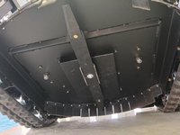 Benzine aangedreven, op afstand bestuurbare rupsmaaier met 900 mm snijbreedte, brede trackbaan grasmaaier voor grote boomgaarden, heuvelachtige terreinen en boerderijen