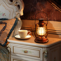 Lanterne à huile rétro vintage créative |   Lampe de table portative sans flamme et étanche pour la maison, les mariages et la décoration extérieure