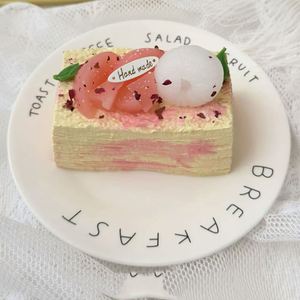 Vente directe usine : Jouet à presser en silicone de qualité alimentaire, série Gâteau Pêche Litchi, sûr pour tous les âges, anti-stress, couleurs vives - Product Image 2