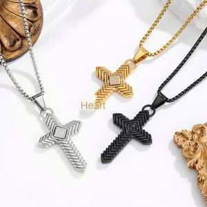 Collar con Colgante de Cruz Dorada para Hombre, Acero Inoxidable, Diseño de Flecha con Incrustaciones de Diamantes, Joyería Religiosa de Moda, Regalo, Diseño Personalizado - Product Image 4