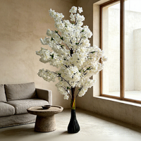 Immerblühende Dekorative Blumen Kränze und Pflanzen Künstlicher Kirschblütenbaum im Topf Weihnachts- und Hochzeits-Blumenarrangements