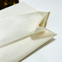 Sacs tissés en PP laminés en papier kraft de qualité alimentaire de 25 kg, sacs d'emballage étanches à la humidité avec couture centrale pour céréales alimentaires