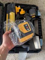 Portable 360 °   Niveau laser vert 3D rotatif à 16 lignes pour le marquage professionnel de la construction en extérieur