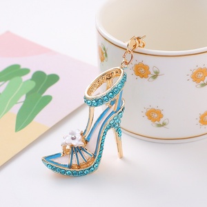 Light Luxury Fashion Creative High Heel Shoes Keychain Ring Rhinestone Zinc Alloy Key Pendant <strong>Small</strong> <strong>Gift</strong> Wholesale 2026 Model - Product Image 3