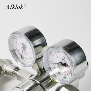 Giriş basınç aralığı 6000psi ve çıkış basınç aralığı 250psi ile çift kademeli basınç regülatörü O2 N2 <span class=keywords><strong>Ar</strong></span> H2 o <span class=keywords><strong>CO2</strong></span> CH4 için