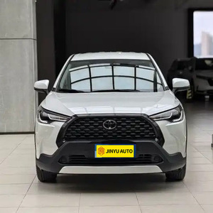 Toyota Corolla Cross modèle 2022, version Pioneer 2.0L, faible kilométrage, <span class=keywords><strong>voiture</strong></span> d'<span class=keywords><strong>occasion</strong></span>, conduite à gauche, 5 portes, 5 places, SUV essence - Product Image 2