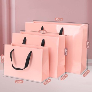 Sacchetti di carta classici personalizzati per abbigliamento accessori di moda con Logo regalo d'affari per calzini scarpe da pelliccia - Product Image 2