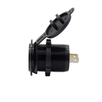 Chargeur de voiture et marine 12V 24V à charge rapide 3.0 et 2.4A avec 2 ports USB-A et lumière LED blanche