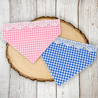 Bandana pour chien personnalisé à carreaux imprimés classiques avec bordure en dentelle blanche, tissé doux pour chiens et chats - Logo personnalisé, vente en gros