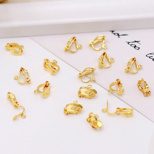Boucles d'oreilles à clip plaquées or 18 carats, sans perçage, clips d'oreille triangulaires, accessoires de bijoux DIY, unisexe, à porter au quotidien - Product Image 3