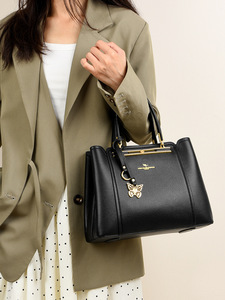Large Capacity Shoulder <b>Bag</b> Luxury Fashion Design Women's Tote <b>Bags</b> Elegant Handbags <b>for</b> Women - Product Image 5
