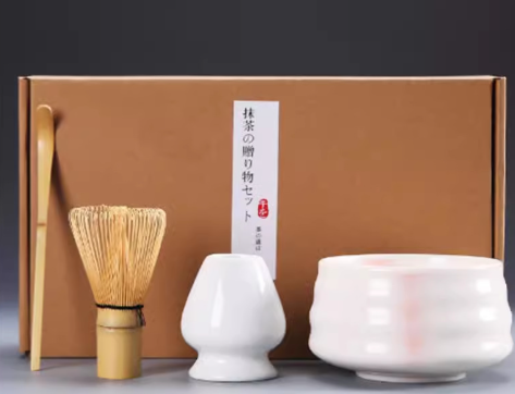 White powder set