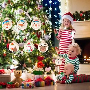 Etiquetas navideñas creativas de madera en blanco para decoración, adornos festivos, bolas navideñas de dibujos animados DIY, etiquetas de colores, en stock para envío transfronterizo. - Product Image 4