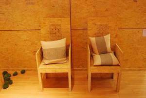 Tablero <span class=keywords><strong>OSB</strong></span> de pegamento de melamina fenólica moderno de 12mm y 15mm E0 contrachapado de pino estándar para decoración de construcción de muebles de exterior - Product Image 2