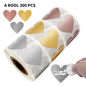 Étiquettes autocollantes personnalisées de couleur or, rouleau de papier Rose à gratter en forme de cœur, échantillon gratuit pour aliments, autocollant adhésif à gratter accepté