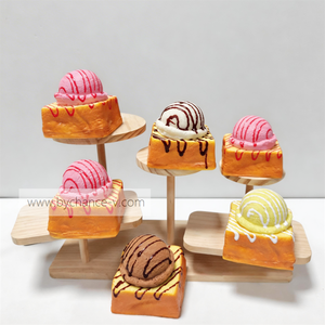 Modelo de Comida Realista de Helado de Waffle Falso para Menús de Restaurantes, Estudios Fotográficos, Exhibición en Mostradores de Cocina y Atrezzo para Cine - Product Image 4