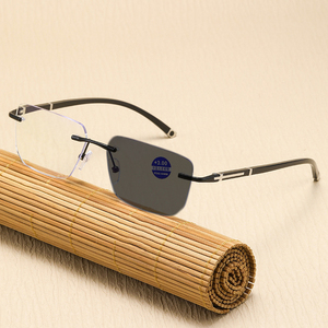 Oferta Especial Lentes Fotocromáticos para <span class=keywords><strong>Presbicia</strong></span> sin Montura con Bloqueo de Luz Azul <span class=keywords><strong>Gafas</strong></span> de Lectura <span class=keywords><strong>Progresivas</strong></span> - Product Image 2