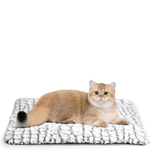 Ama-zon, gran oferta, alfombrilla <span class=keywords><strong>para</strong></span> <span class=keywords><strong>perros</strong></span> autocalentable con cama extraíble <span class=keywords><strong>para</strong></span> <span class=keywords><strong>perros</strong></span> y gatos, <span class=keywords><strong>manta</strong></span> térmica <span class=keywords><strong>para</strong></span> mascotas - Product Image 1