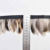 Vente en gros de plumes d'oie de canard de couleur naturelle de 8 à 10cm garnitures de franges à motif brut pour l'artisanat, la maison, la fête et le mariage