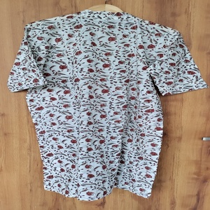 Robe kimono en coton bleu grande taille à motif floral, vêtements de détente imprimés à la main, prix de gros disponible - Product Image 3