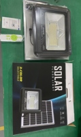 OMSEN Usine Prix de Gros Projecteur Solaire Led Projecteur Post Rechargeable Étanche Extérieur Ip65 Contrôle Intelligent