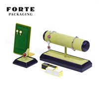 Support de présentation de bijoux FORTE PACKAGING en microfibre et bois, protection renforcée, couleur personnalisable, plateau pour colliers, porte-bagues, porte-bracelets