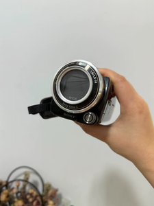 Cámara de Video HD HDR-XR550E con Zoom 12X y Sensor CMOS en Oferta - Product Image 5