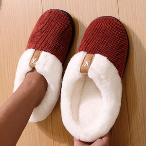 Nouvelle technologie, semelle TPR, pantoufles en gros pour femmes, doublure en peluche, pantoufles d'intérieur pour femmes à prix populaire - Product Image 4