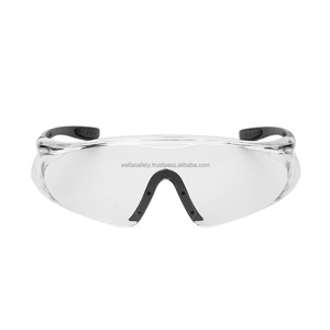 WELTA OEM Accepted Cycling <b>Polycarbonate</b> <b>Glasses</b> Transparent Windproof Anti-Fog Eye Protection with Splash Resistance Features - Product Image 4